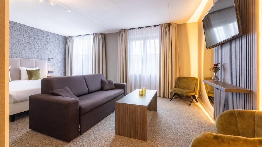 Asteria Hotel Venray - Tap to explore photos