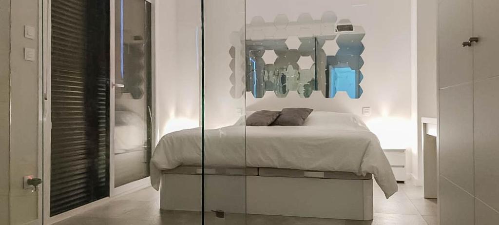 GuestReady - Marbella with terrace and pool - Tap to explore photos