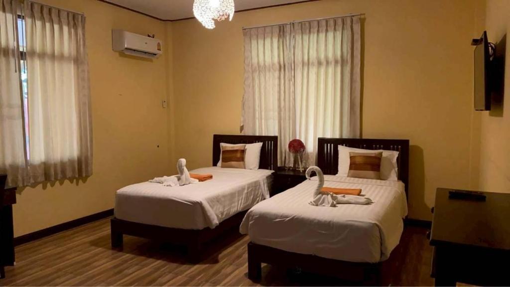 Taratai Villa Guest House Room Type - Standard Twin Room