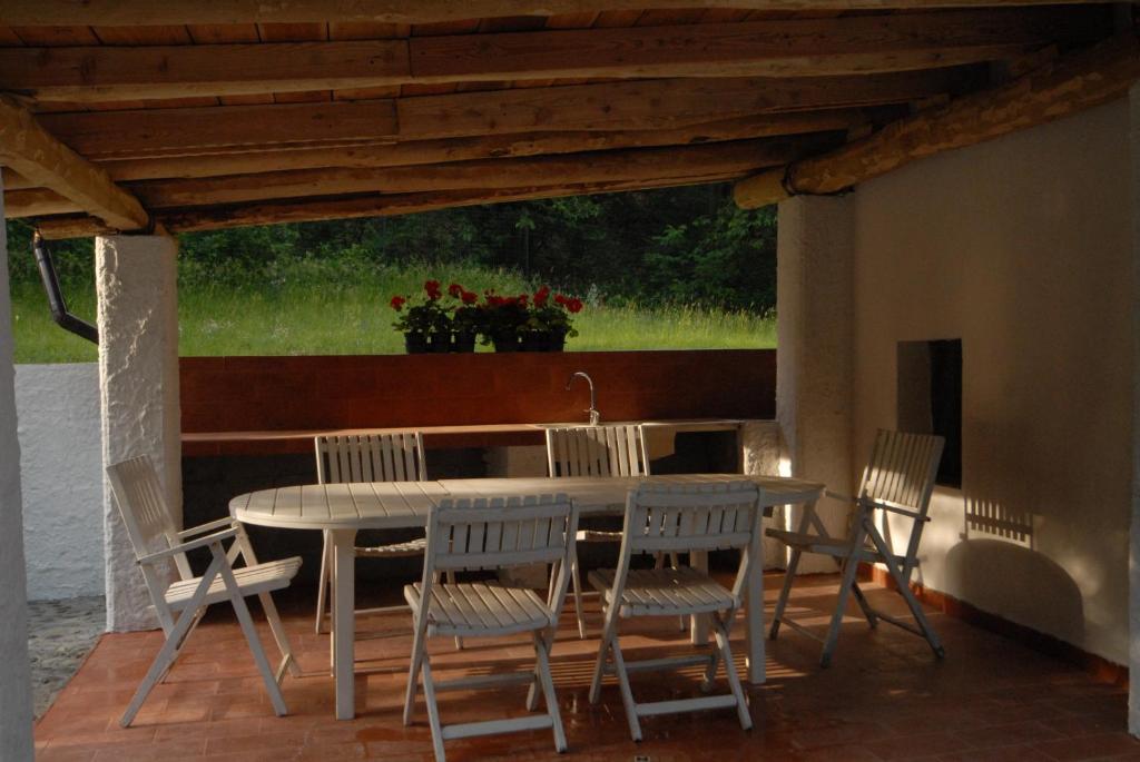 Country Villa Altare Room Type - Three-Bedroom Apartment