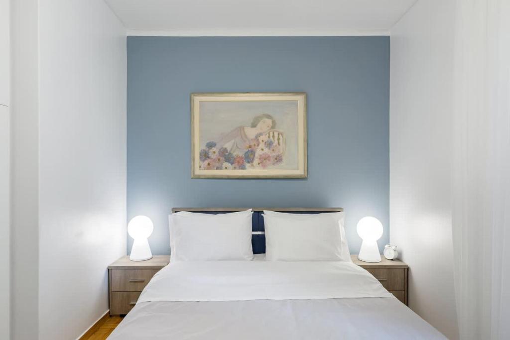 Athenian Riviera Beach Apartment - Tap to explore photos