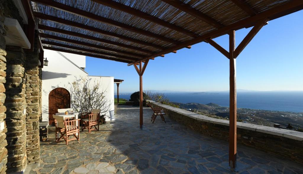Tinos Sky View Villa photo 1
