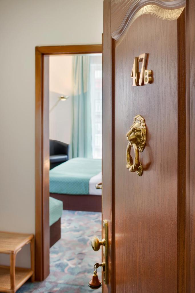 Трехместный (Трехместный номер), Отель Otar