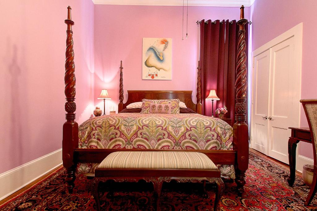 R&B Bed and Breakfast image