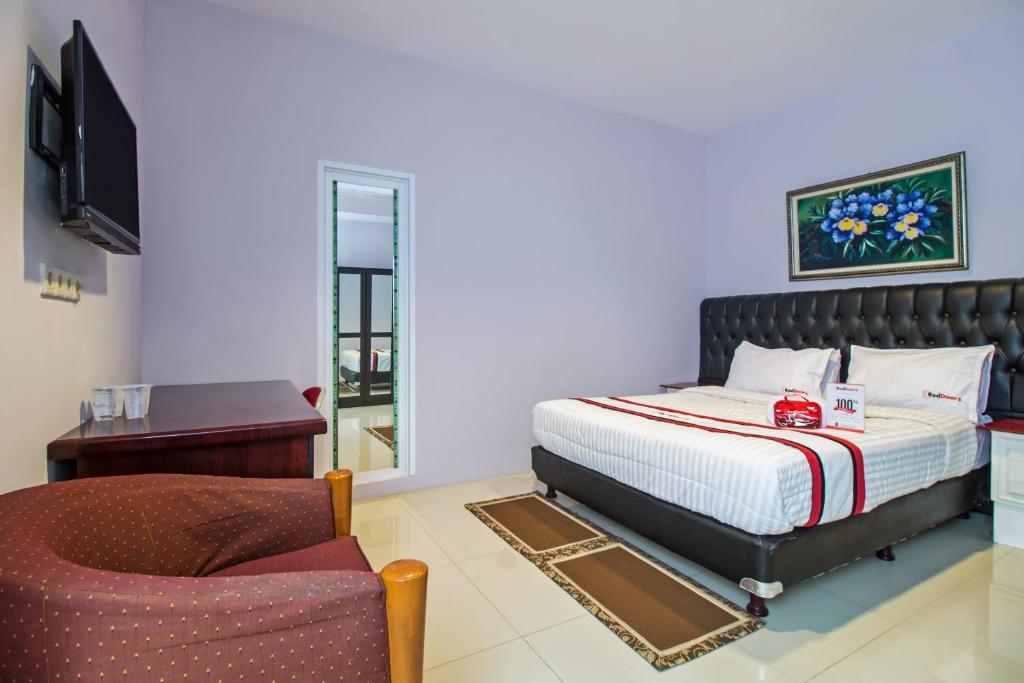 Двухместный (Двухместный номер RedDoorz с 1 кроватью), RedDoorz Plus @ Guntur Raya Setiabudi
