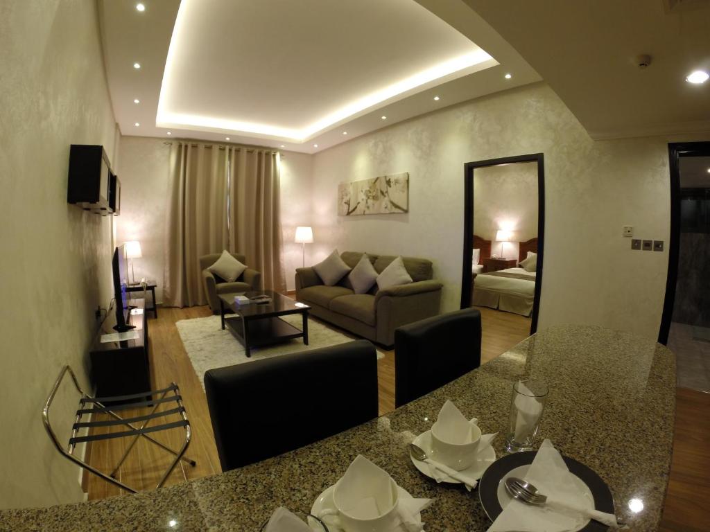 Сьюит (Представительский люкс), Le Park Hotel