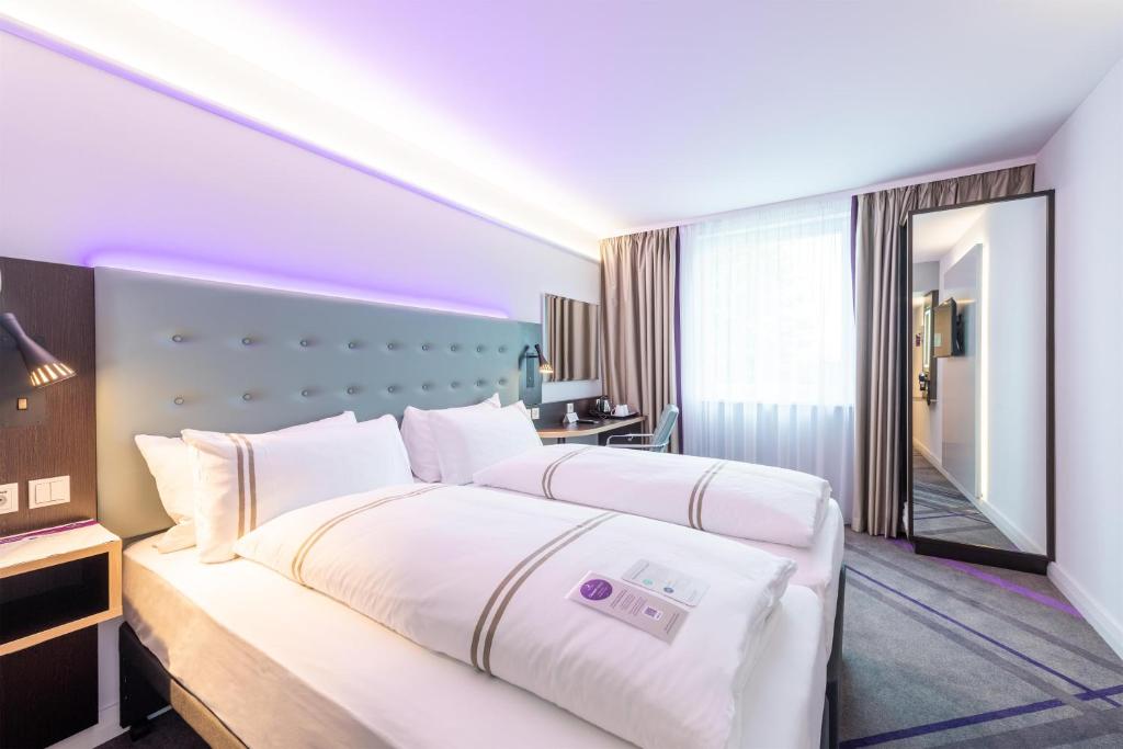 Premier Inn M Room Type - Twin Room