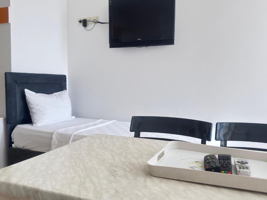 Hakan Apart Otel - Tap to explore photos