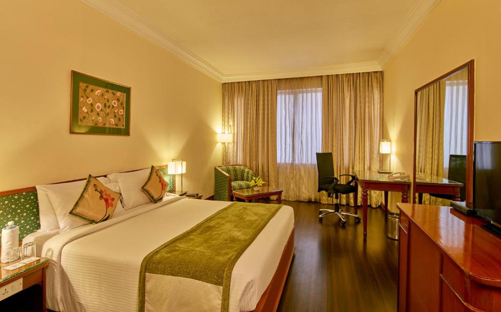 Двухместный (Executive Suite with 15% Discount on Food & Beverages), Royal Orchid Central, Bangalore