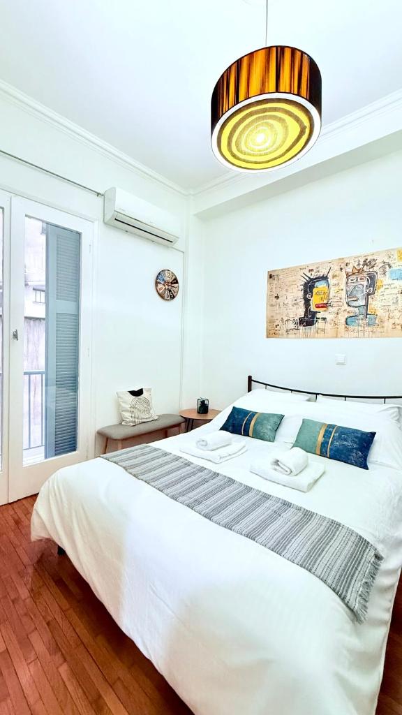 Exarcheia Secret Stylish Studio in Athens Center - Tap to explore photos