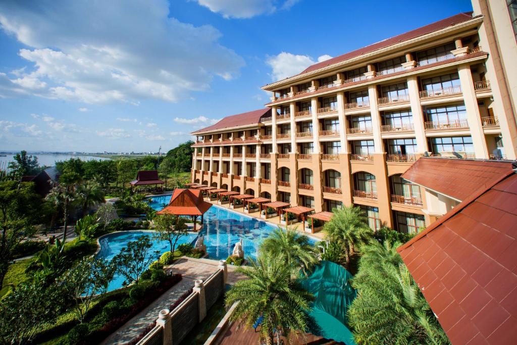Landmark Mekong Riverside Hotel photo 2
