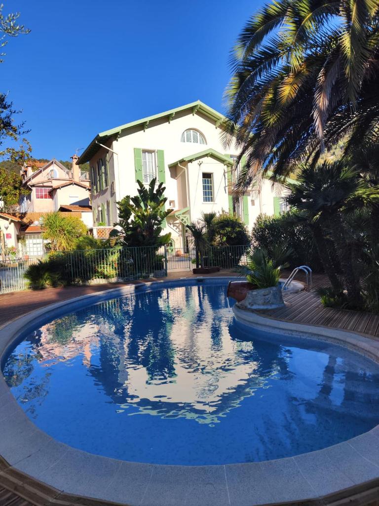 La Villa Roseraie , Hotel Familial OUVERT TOUTE L'ANNEE
