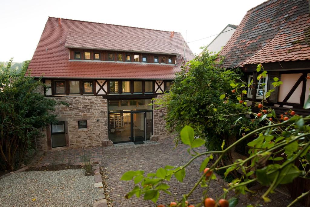 1463 Apartmenthaus photo 3