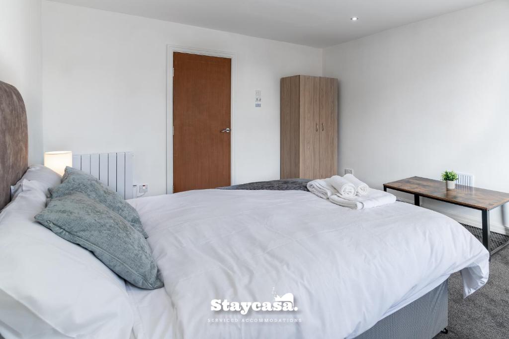 Casa Cove GF Flat Free Parking - 5min to Hospital - Tap to explore photos