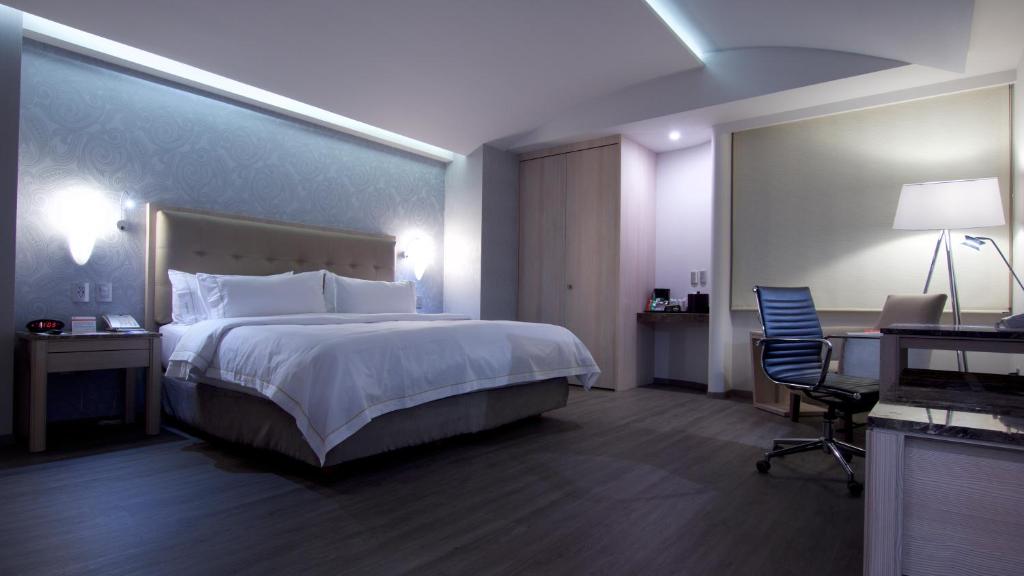Одноместный (Стандартный одноместный номер), Holiday Inn Express Mexico- Toreo