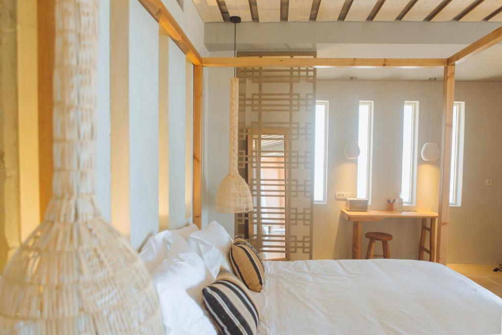 The Theodore Boutique Hotel- adults only 16 plus