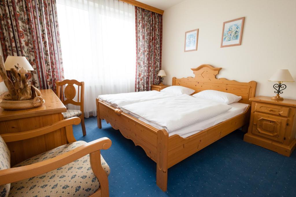 Сьюит (Представительский люкс), Hotel Partner