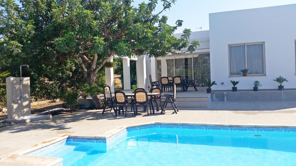 Eliofos Luxury Villa photo 1