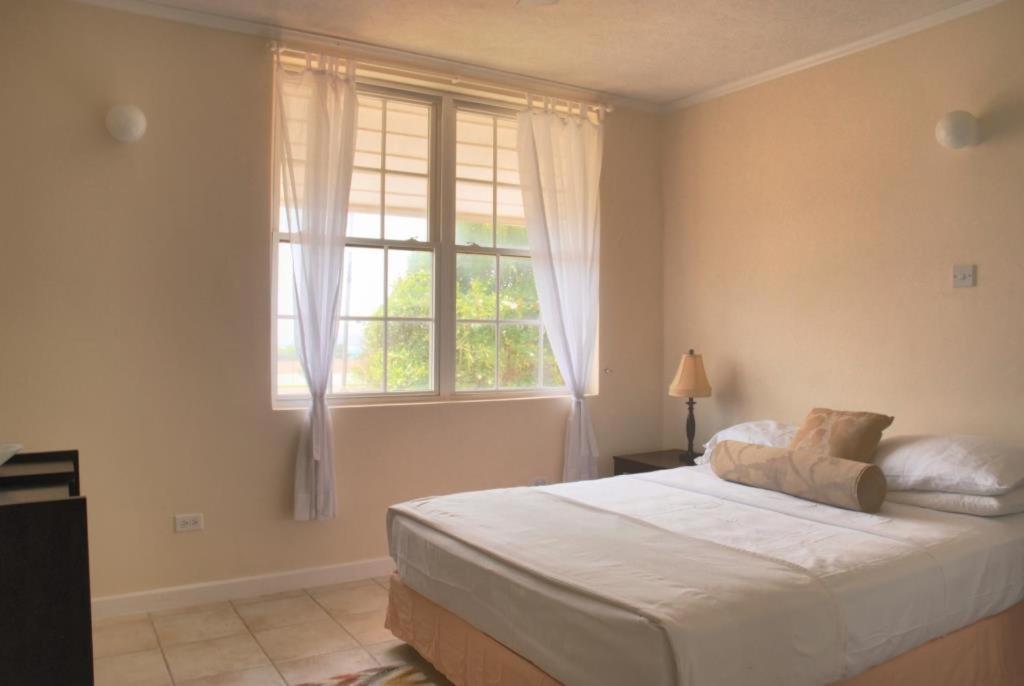 Mermaid Apartments photo 3