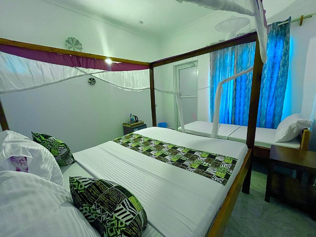 Karibu House Paje Room Type - Double Room with Extra Bed