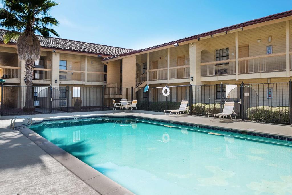 Motel 6-Monroe, LA photo 1