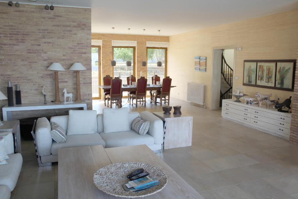 Villa Lefka photo 3
