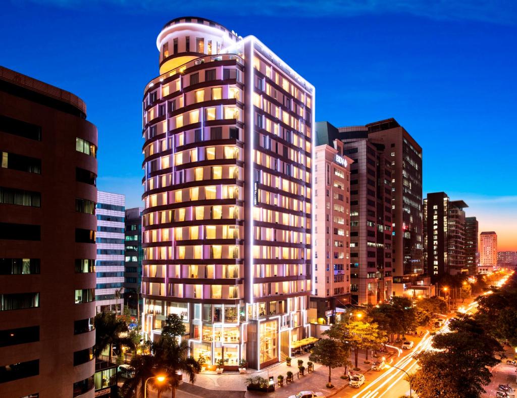 Novotel Suites Hanoi