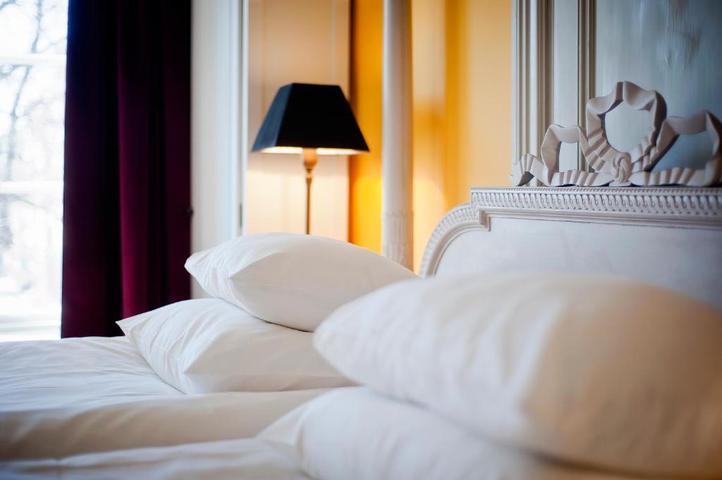 Двухместный (Улучшенный двухместный номер с 1 кроватью), Hotel Hellstens Malmgård