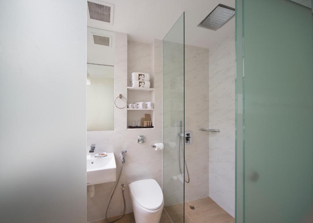Двухместный (Улучшенный двухместный номер (без окон)), Hotel Clover 769 North Bridge Road