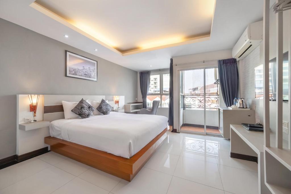 V Style Pattaya North Beach Room Type - Deluxe Double Room