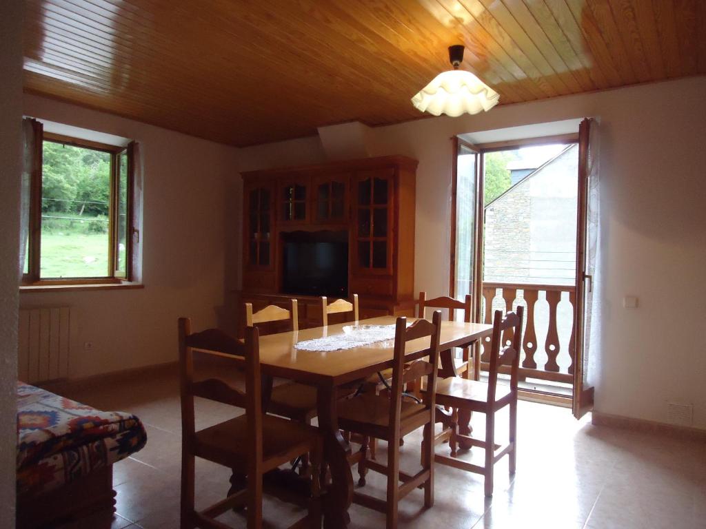 Apartaments La Llucana photo 1