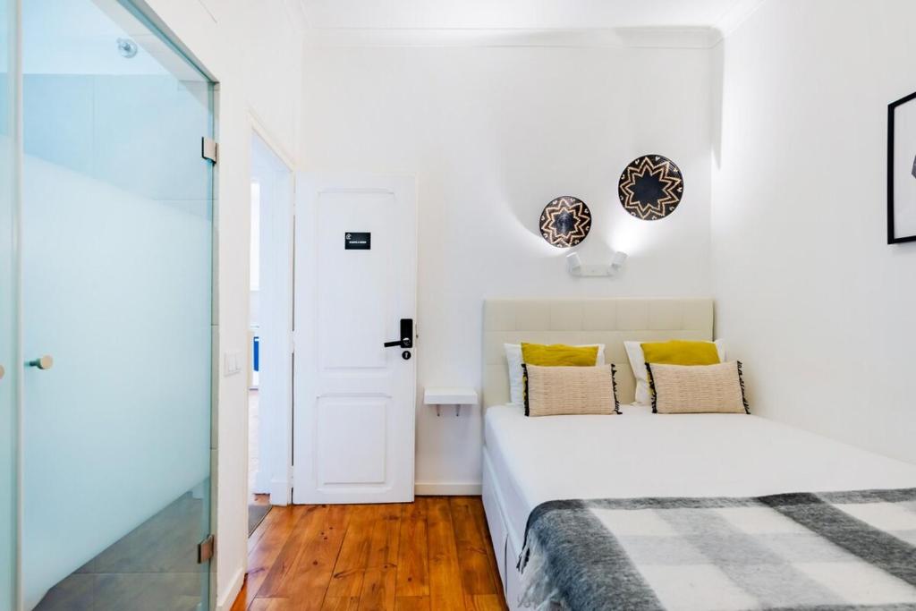 Guest Inn 2 Boutique House - Tap to explore photos
