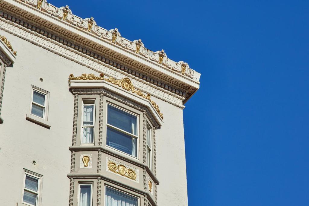 Staypineapple, An Elegant Hotel, Union Square - Tap to explore photos