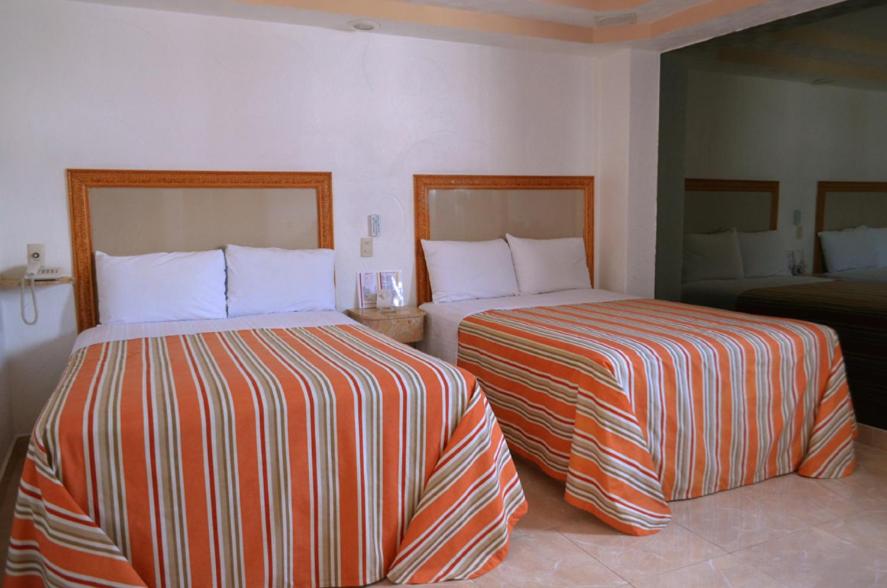Четырехместный (Четырехместный номер эконом-класса), Hotel Santa Cruz