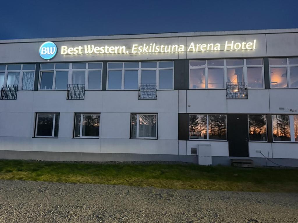 Best Western Eskilstuna Arena Hotel - Tap to explore photos