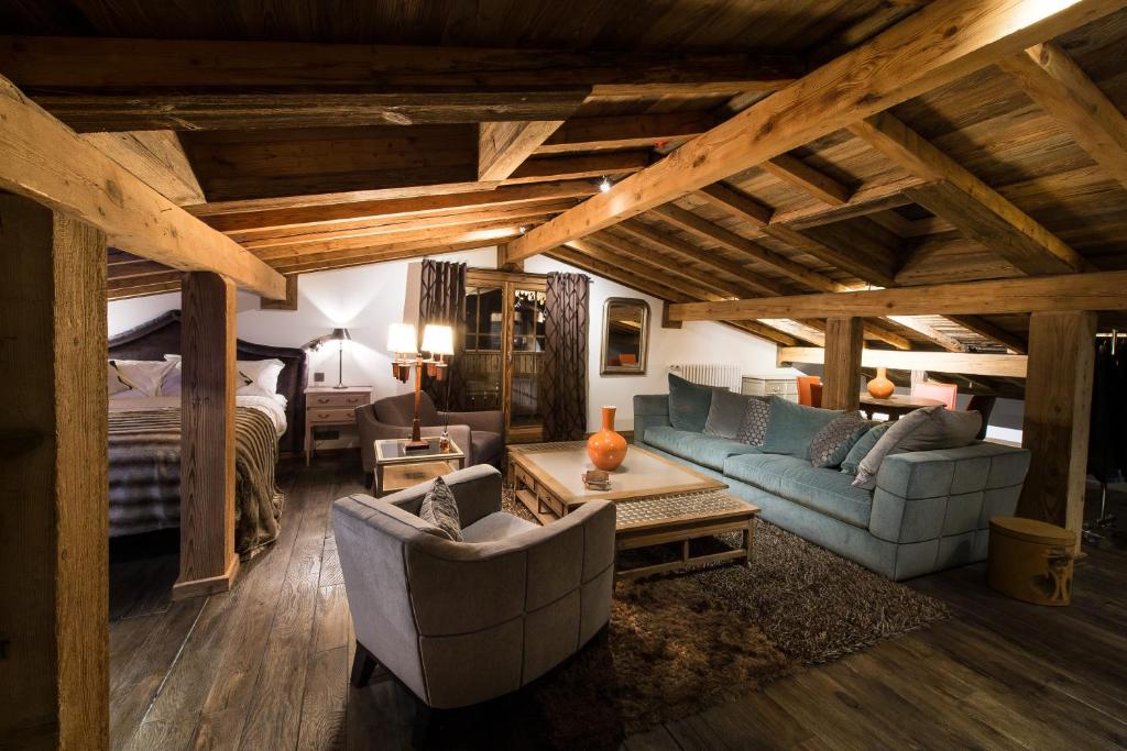 Le Chalet Blanc - Thumbnail image