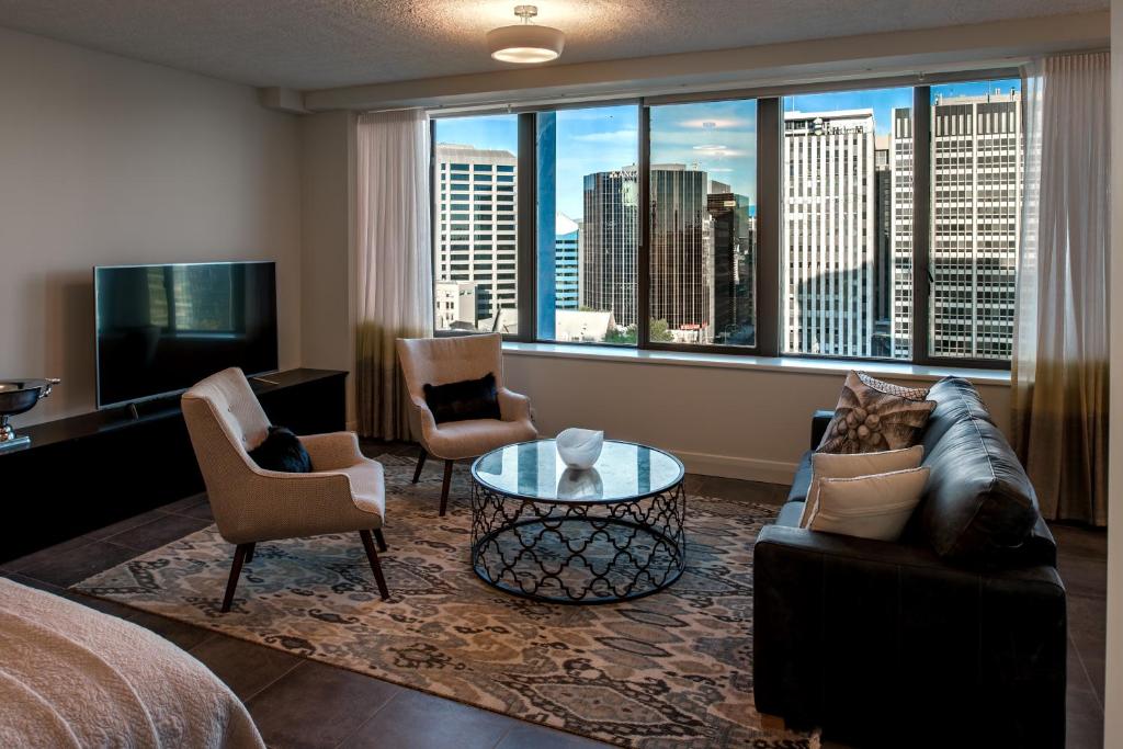 Suite 11 Victoria Square photo 1