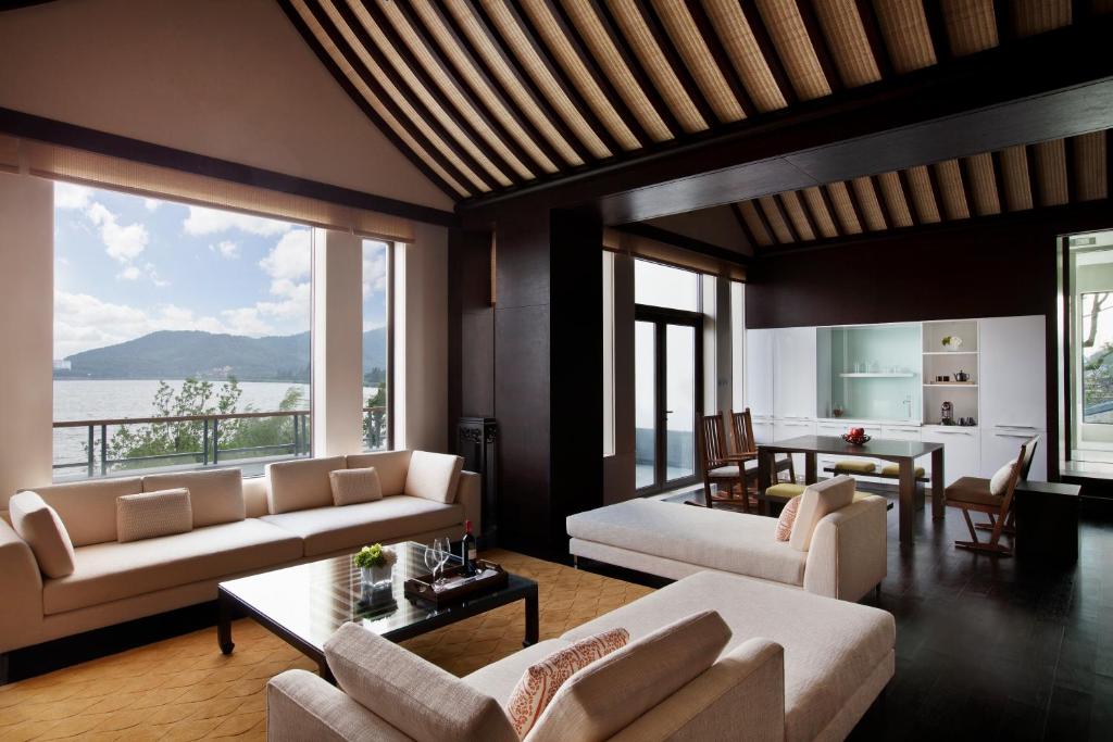 Сьюит (Представительский люкс), Park Hyatt Ningbo Resort & Spa