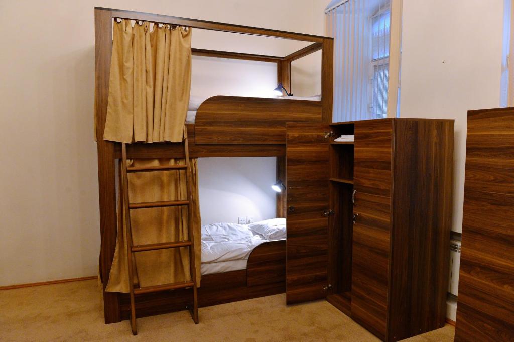 Номер (Кровать в общем 8-местном номере для мужчин и женщин), Хостел Baku Home