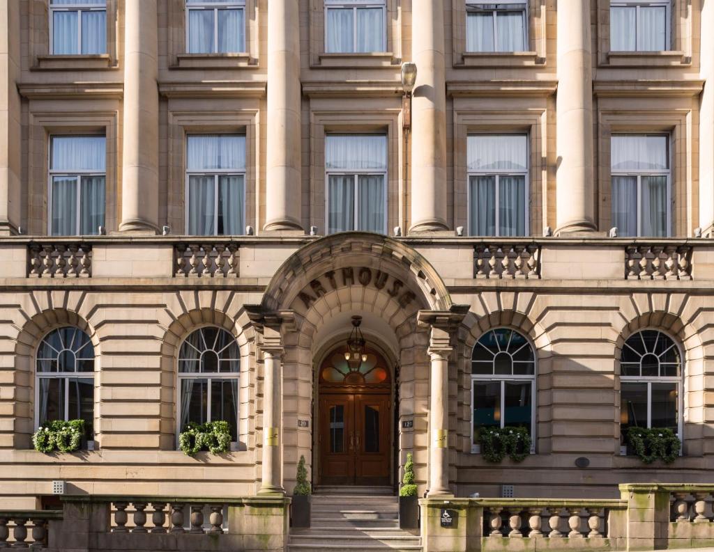 Arthouse Hotel Glasgow - Tap to explore photos