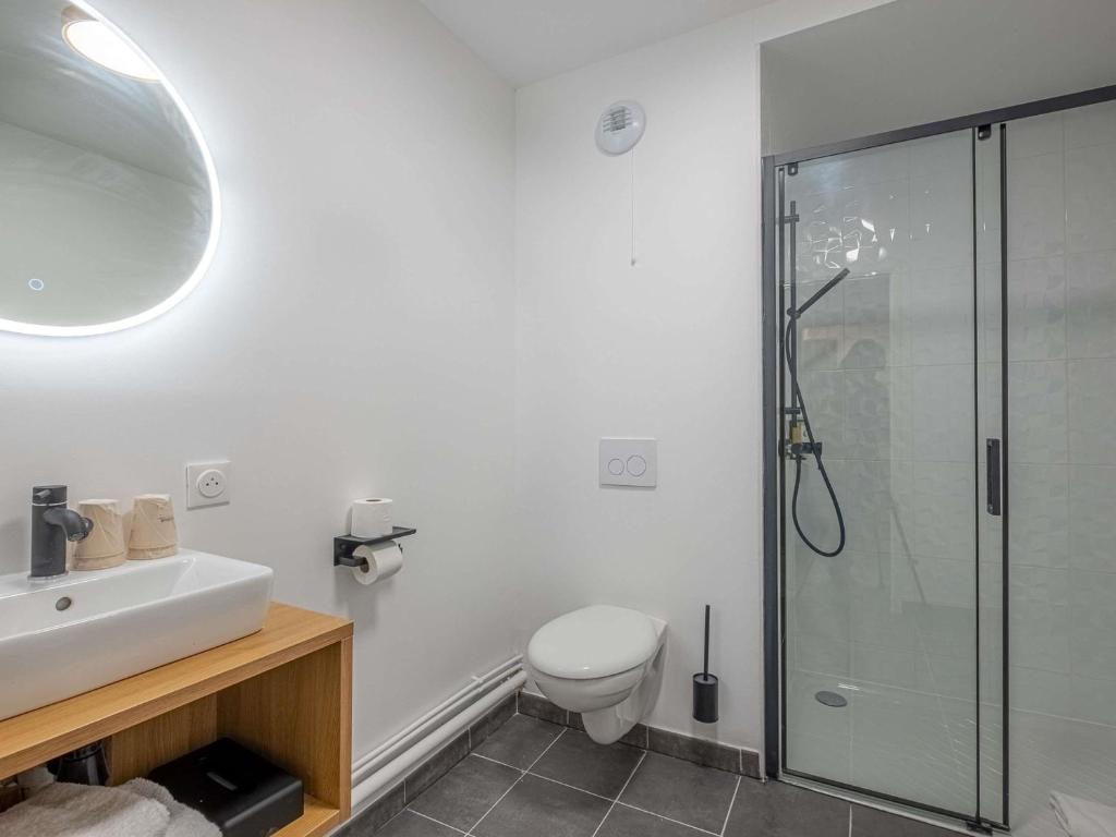 ibis Styles Amiens Sud - Tap to explore photos