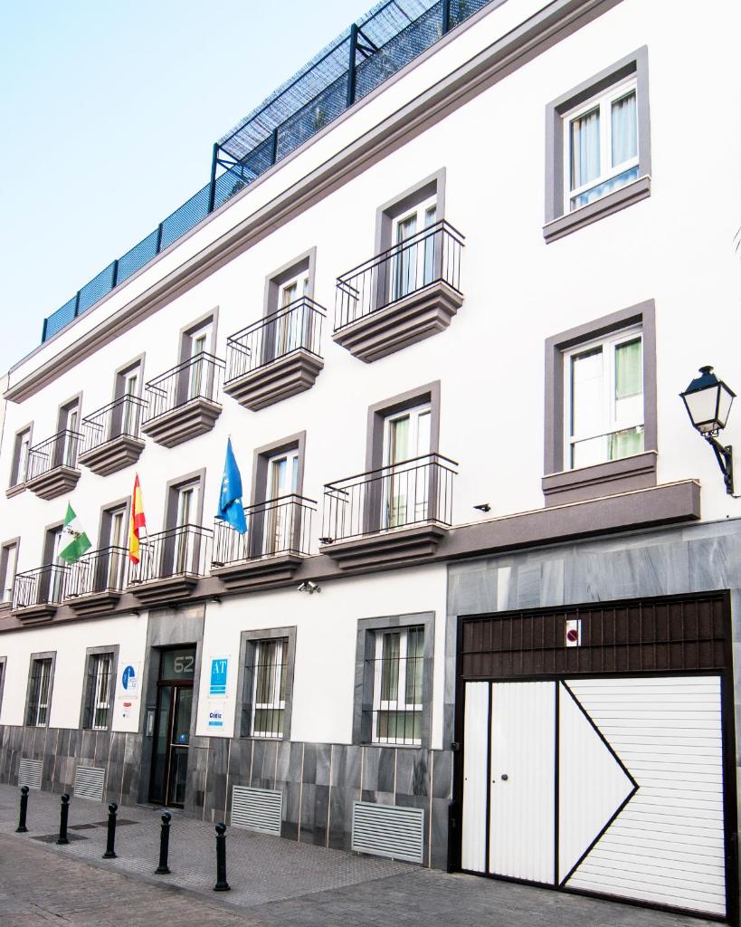 Plaza de la Luz Cádiz photo 3