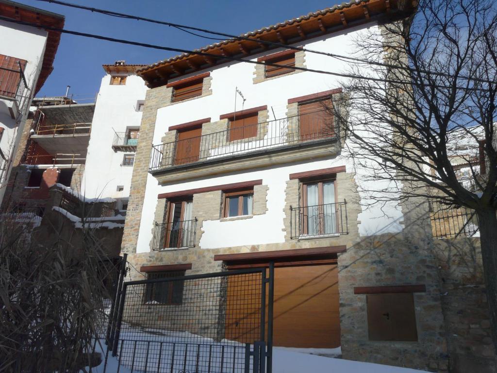 Apartamentos El Pajar Alcala de la Selva