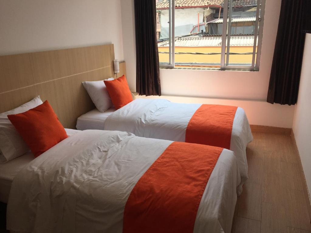 Hotel Granada Plaza photo 2