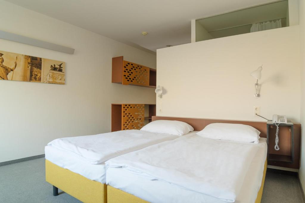 Двухместный (Двухместный номер с 2 отдельными кроватями), 7 Days Premium Hotel Vienna.