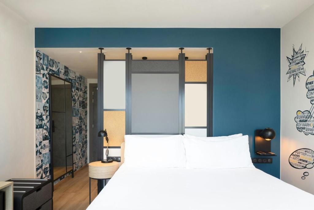Aloft by Marriott Strasbourg City Centre - Tap to explore photos