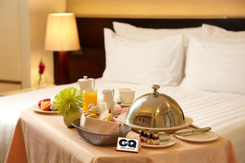 Двухместный (Улучшенный двухместный номер с 1 кроватью), GQ Hotel & Club