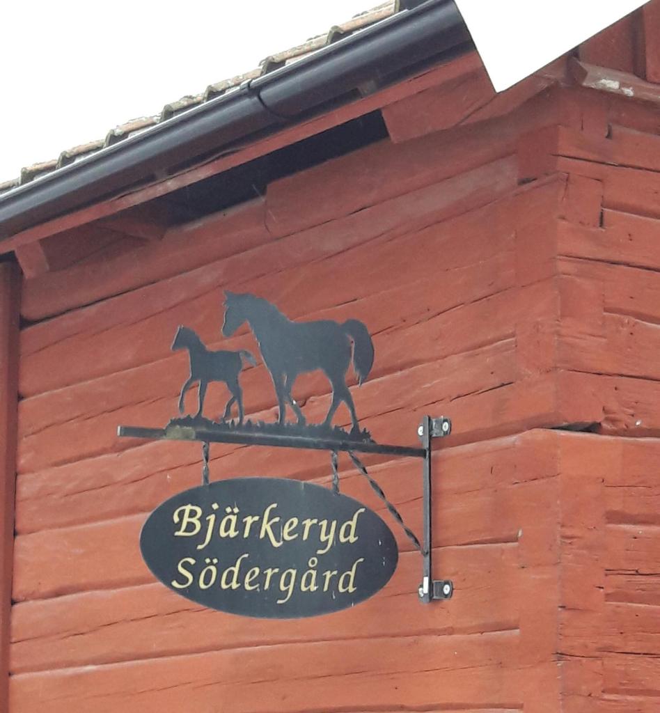 Bjärkeryd Södergård Bed & Stable - Tap to explore photos