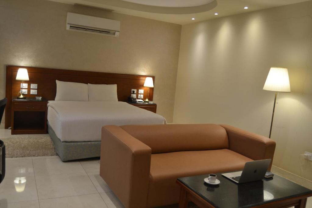 Omar El Khayam Al Minya Hotel - Luxury Accommodation - Tap to explore photos
