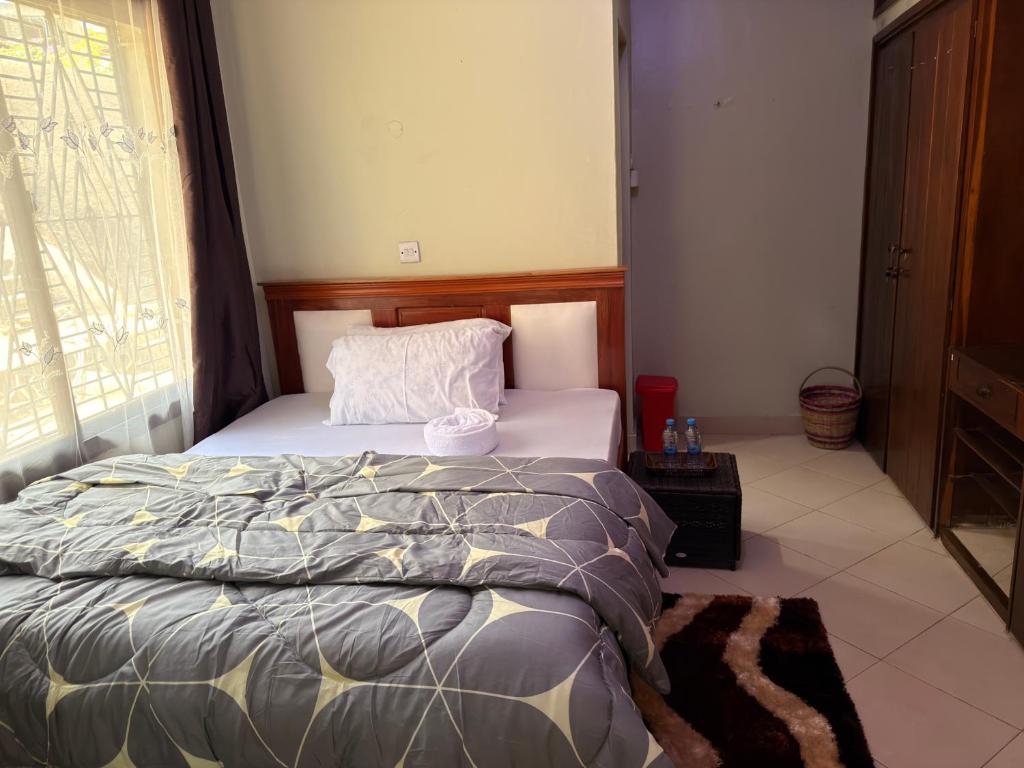 Triniti Homestay - Tap to explore photos